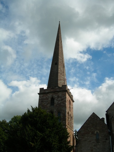 Ledbury Church exterior and churchyard, September 2010